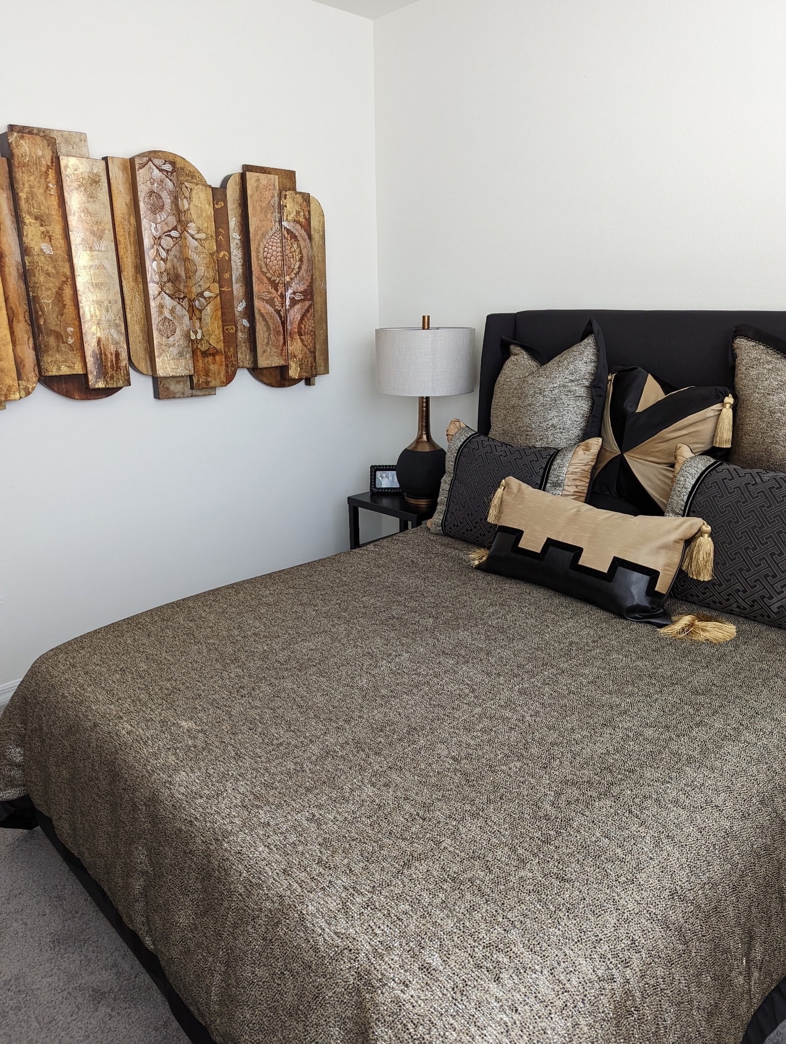 Art-Inspired Bedroom